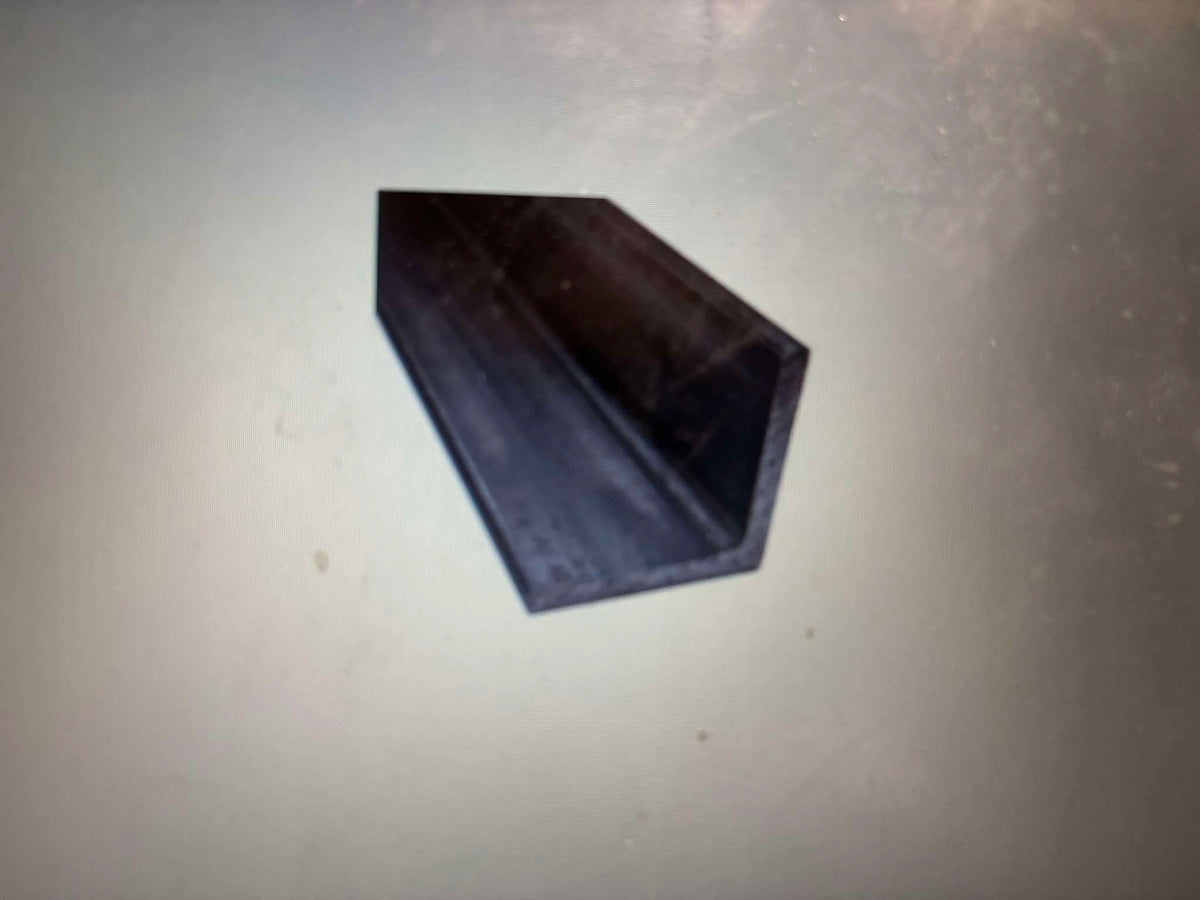 kątownik stalowy g/w 40x40x4 300 cm