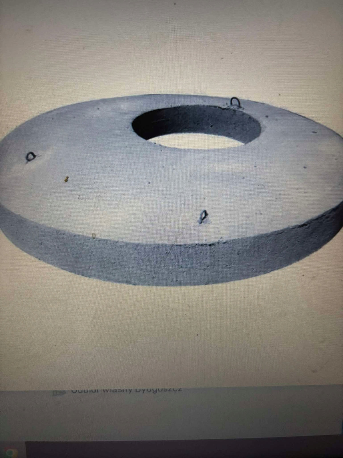 pokrywa betonowa 1200/200 z otworem na właz