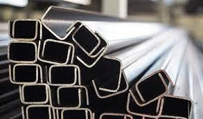 ceownik stalowy 40x40x2 z/g